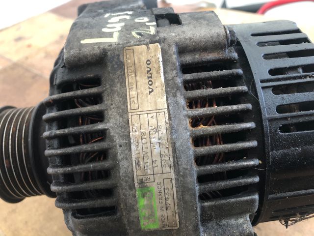 bontott RENAULT LAGUNA I Generátor