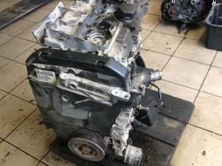 bontott RENAULT LAGUNA I Motor (Fűzött blokk hengerfejjel)