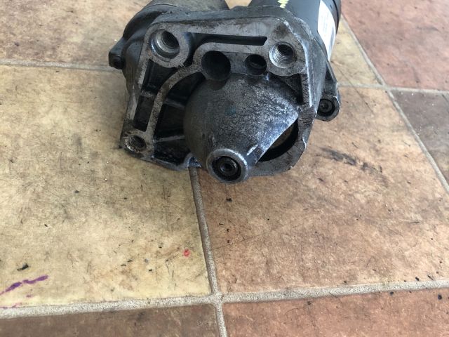 bontott RENAULT LAGUNA I Önindító