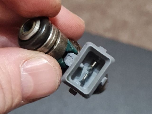 bontott RENAULT LAGUNA I Porlasztó (1 db)