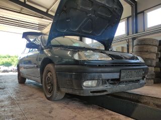 bontott RENAULT LAGUNA I Bal első Csonkállvány Kerékaggyal