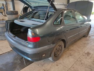 bontott RENAULT LAGUNA I Bal első Csonkállvány Kerékaggyal