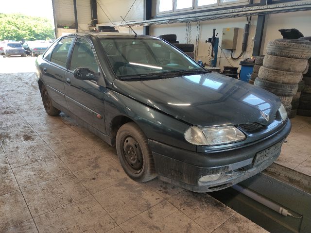 bontott RENAULT LAGUNA I Fékrásegítő Cső