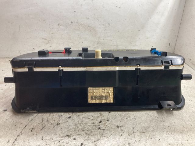 bontott RENAULT LAGUNA I Kilométeróra