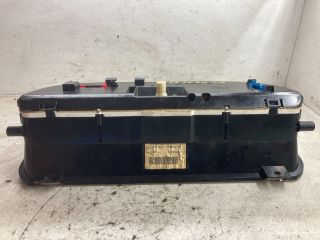 bontott RENAULT LAGUNA I Kilométeróra