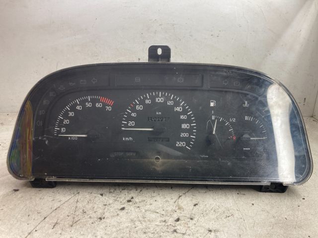 bontott RENAULT LAGUNA I Kilométeróra