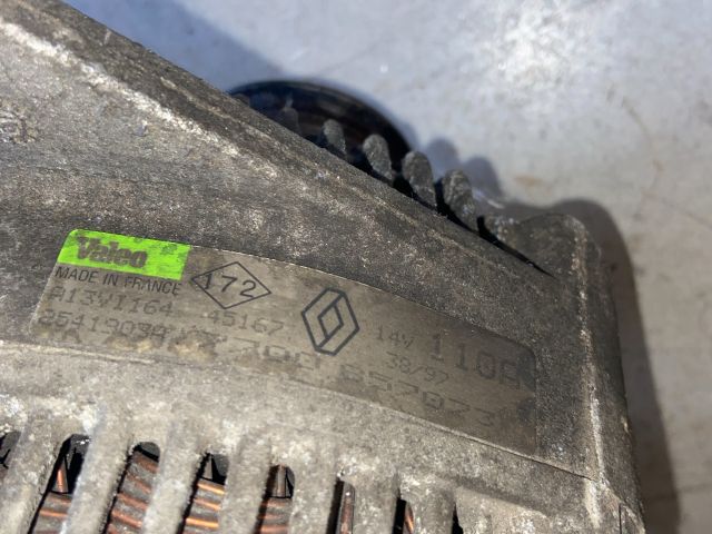 bontott RENAULT LAGUNA I Generátor