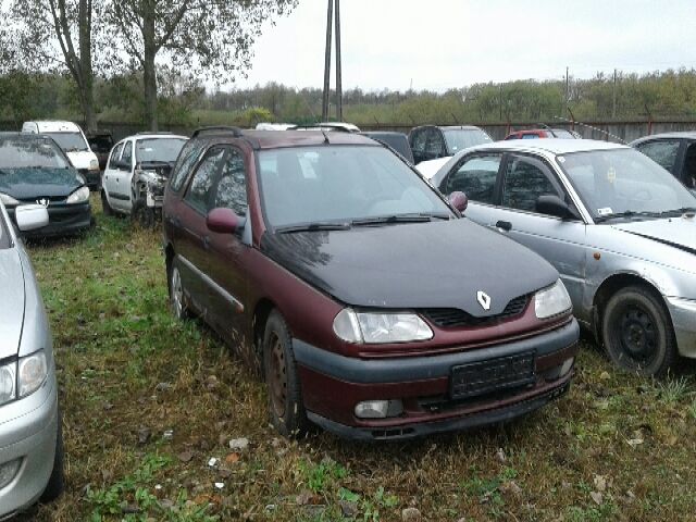 bontott RENAULT LAGUNA I Vízhűtő Radiátor (Nem klímás)