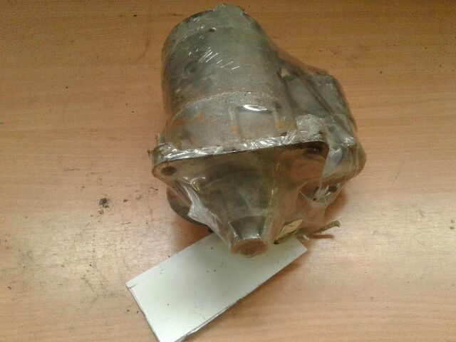 bontott RENAULT LAGUNA I Önindító