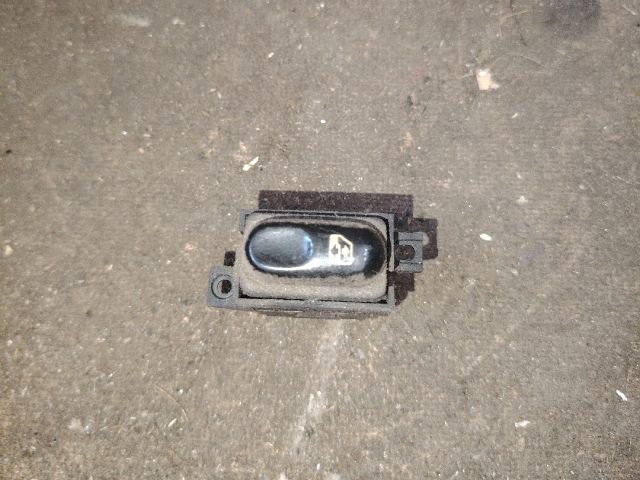 bontott RENAULT LAGUNA I Ablakemelő Kapcsoló (Pozíciófüggetlen)