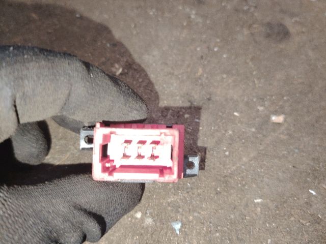 bontott RENAULT LAGUNA I Ablakemelő Kapcsoló (Pozíciófüggetlen)