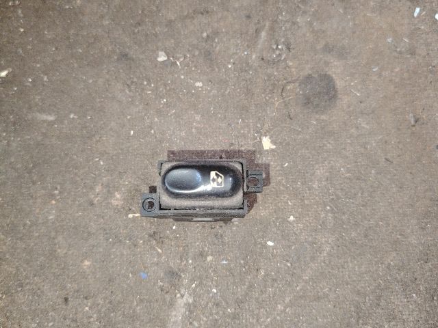 bontott RENAULT LAGUNA I Ablakemelő Kapcsoló (Pozíciófüggetlen)