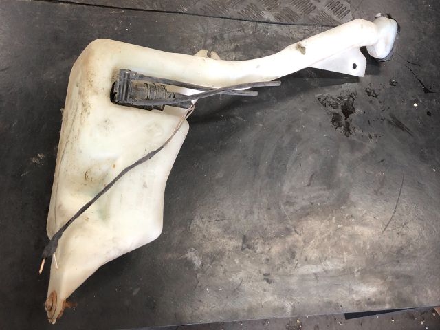 bontott RENAULT LAGUNA I Ablakmosó Tartály