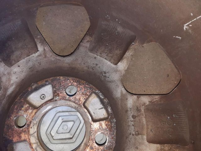 bontott RENAULT LAGUNA I Alufelni Szett