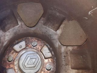 bontott RENAULT LAGUNA I Alufelni Szett