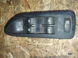 bontott RENAULT LAGUNA I Bal első Ablakemelő Kapcsoló