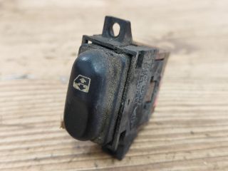 bontott RENAULT LAGUNA I Bal első Ablakemelő Kapcsoló