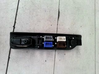 bontott RENAULT LAGUNA I Bal első Ablakemelő Kapcsoló