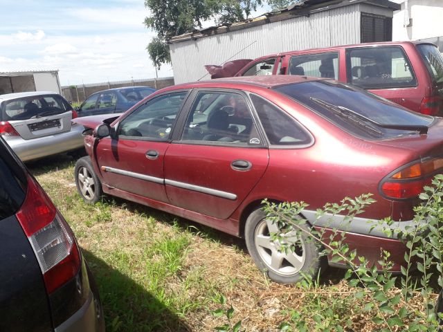 bontott RENAULT LAGUNA I Bal első Ablakemelő Motor