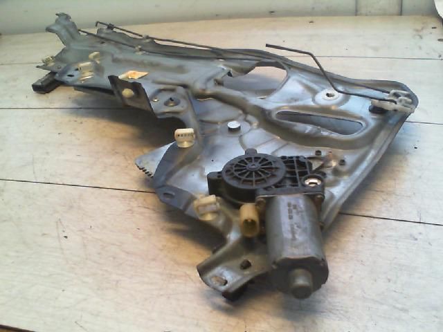 bontott RENAULT LAGUNA I Bal első Ablakemelő Szerkezet (Elektromos)