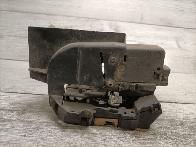 bontott RENAULT LAGUNA I Bal első Ajtózár