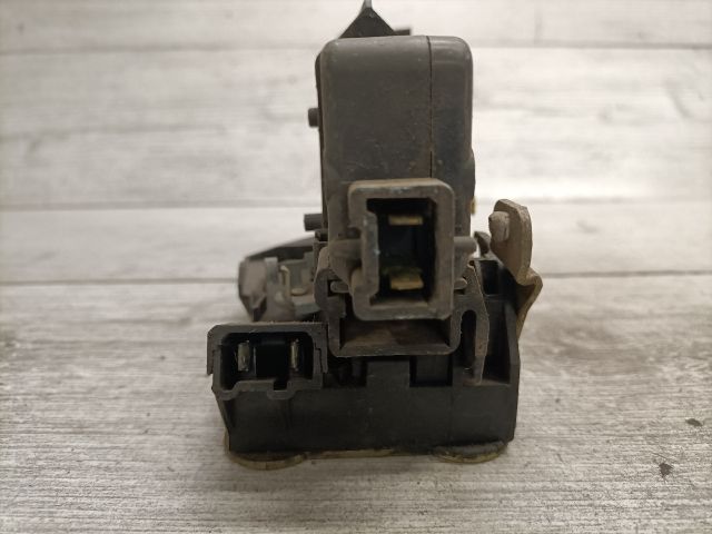 bontott RENAULT LAGUNA I Bal első Ajtózár