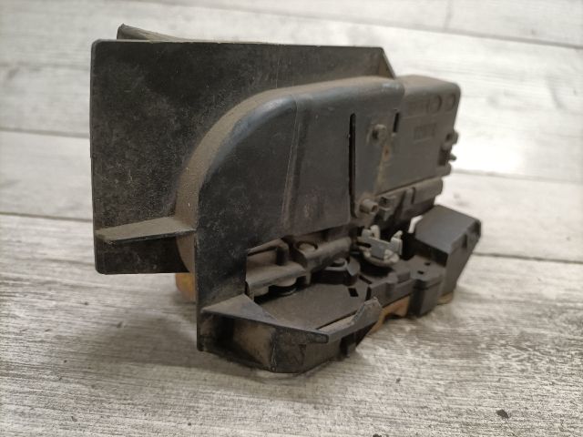 bontott RENAULT LAGUNA I Bal első Ajtózár