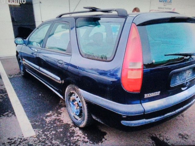 bontott RENAULT LAGUNA I Bal első Hangszóró Burkolat