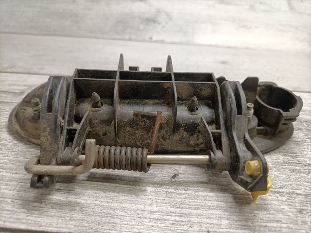 bontott RENAULT LAGUNA I Bal első Külső Kilincs