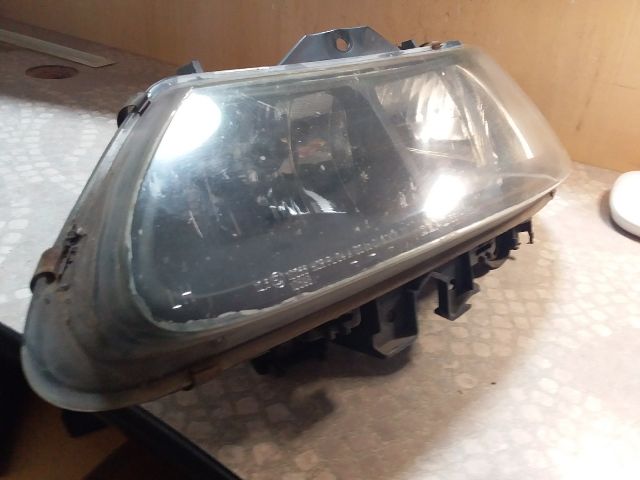 bontott RENAULT LAGUNA I Bal Fényszóró