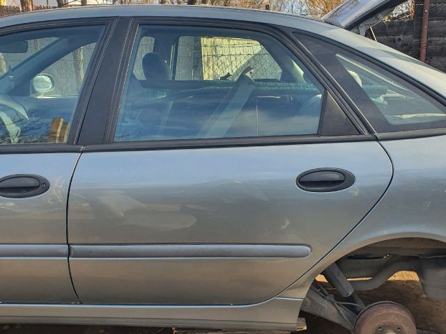 bontott RENAULT LAGUNA I Bal hátsó Ajtó (Üres lemez)