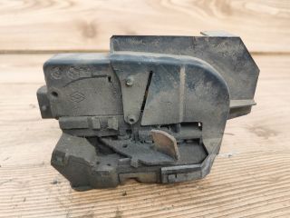 bontott RENAULT LAGUNA I Bal hátsó Ajtózár