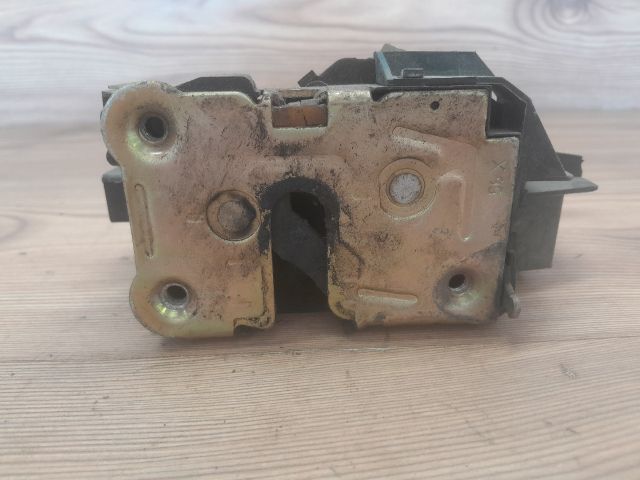 bontott RENAULT LAGUNA I Bal hátsó Ajtózár