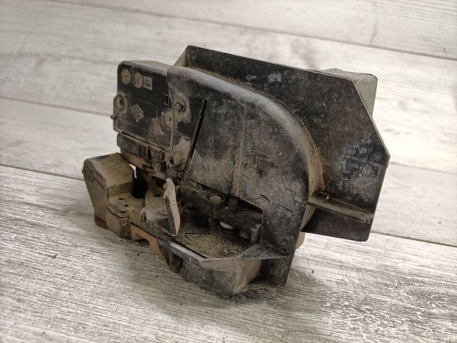 bontott RENAULT LAGUNA I Bal hátsó Ajtózár