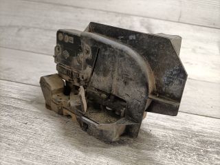 bontott RENAULT LAGUNA I Bal hátsó Ajtózár