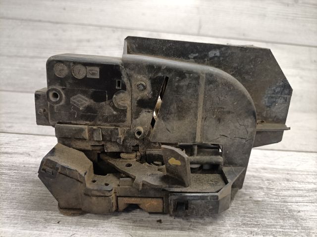 bontott RENAULT LAGUNA I Bal hátsó Ajtózár