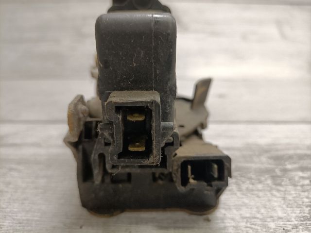 bontott RENAULT LAGUNA I Bal hátsó Ajtózár