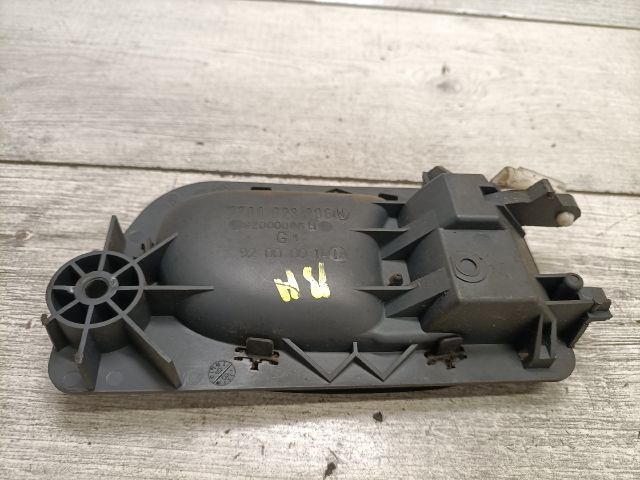 bontott RENAULT LAGUNA I Bal hátsó Belső Kilincs