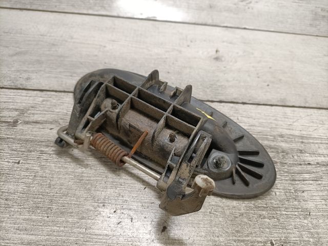 bontott RENAULT LAGUNA I Bal hátsó Külső Kilincs