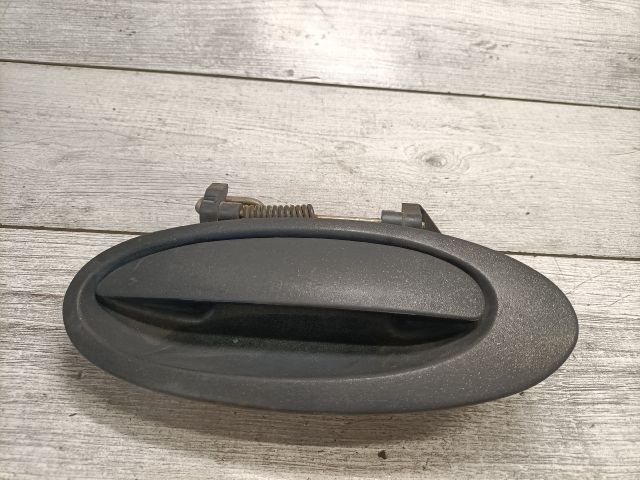 bontott RENAULT LAGUNA I Bal hátsó Külső Kilincs