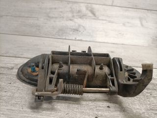 bontott RENAULT LAGUNA I Bal hátsó Külső Kilincs