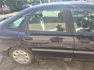 bontott RENAULT LAGUNA I Bal Hátsó Lámpa