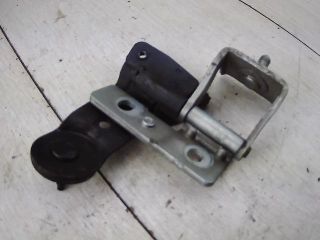 bontott RENAULT LAGUNA I Bal hátsó Zsanér