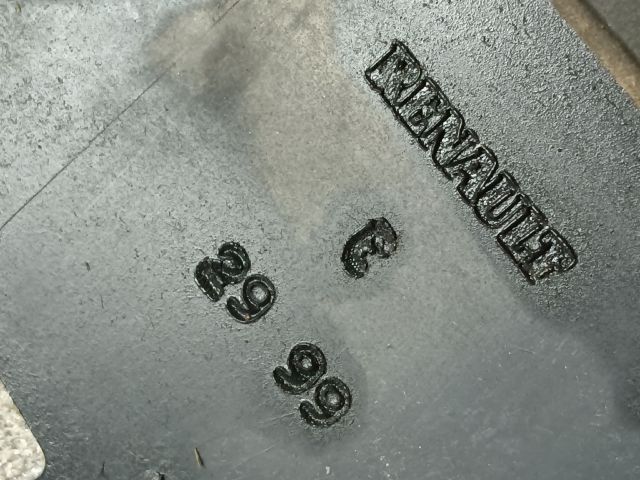 bontott RENAULT LAGUNA I Bal Külső Hátsó Lámpa