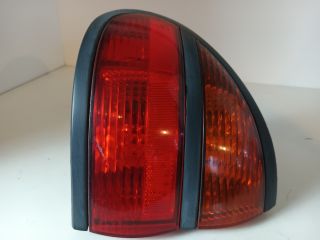 bontott RENAULT LAGUNA I Bal Külső Hátsó Lámpa