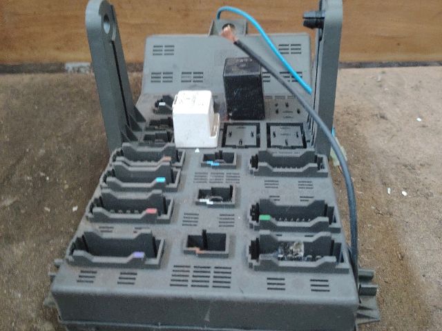 bontott RENAULT LAGUNA I Biztosítéktábla Utastér