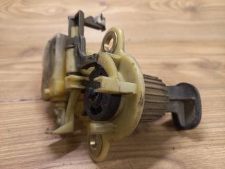 bontott RENAULT LAGUNA I Csomagtér Nyitó Kar / Gomb