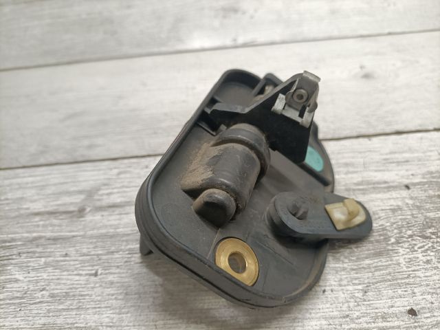 bontott RENAULT LAGUNA I Csomagtér Nyitó Kar / Gomb