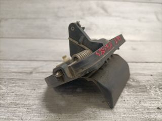 bontott RENAULT LAGUNA I Csomagtér Nyitó Kar / Gomb