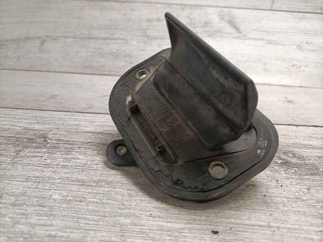 bontott RENAULT LAGUNA I Csomagtér Nyitó Kar / Gomb